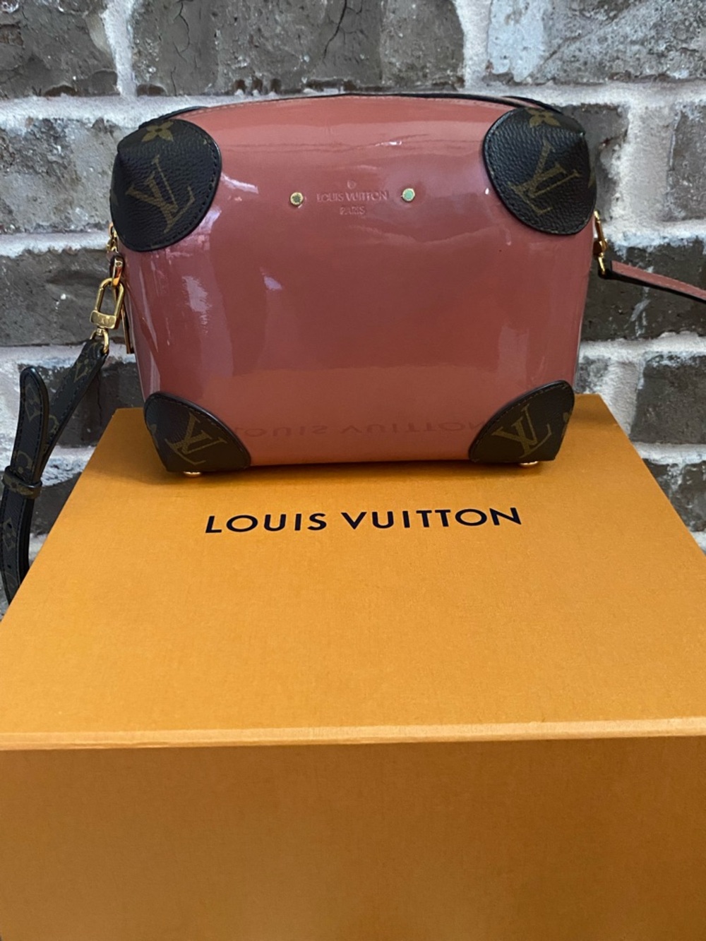 Louis Vuitton  Patent Miroir Venice Vieux Rose